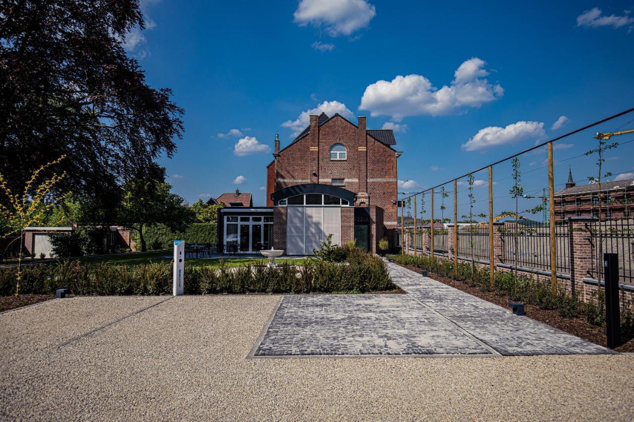 Burgemeesterhuys Beringen Exterior photo